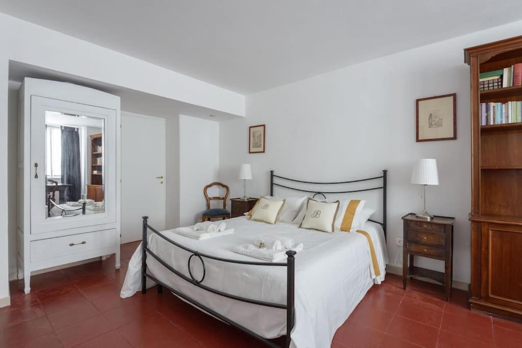 Discover The Pantheon From The Berardi Studio Flat Dış mekan fotoğraf